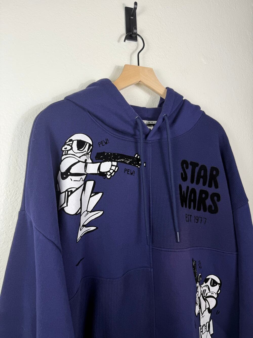 Disney Store Star Wars Stormtrooper Graphic Hoodie Navy Blue XL
